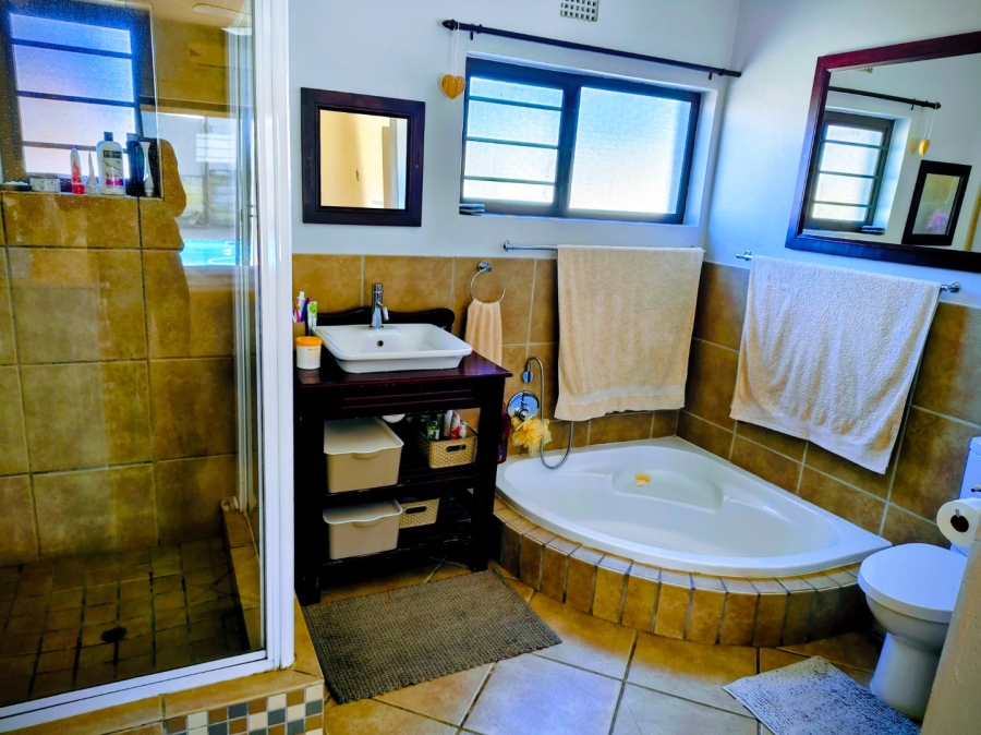 5 Bedroom Property for Sale in Paarl North Western Cape